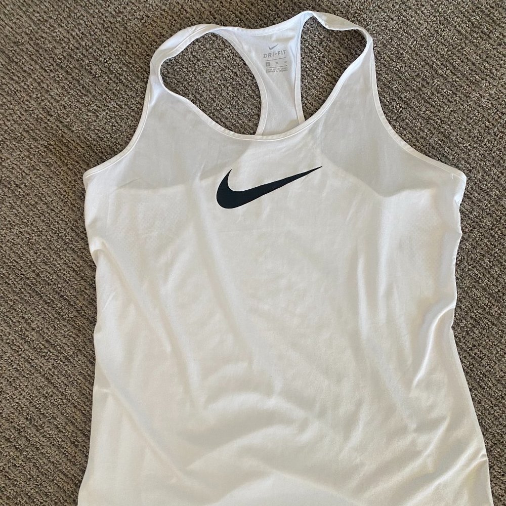 White Nike Women's Dri-Fit Racer Tank Top - XL